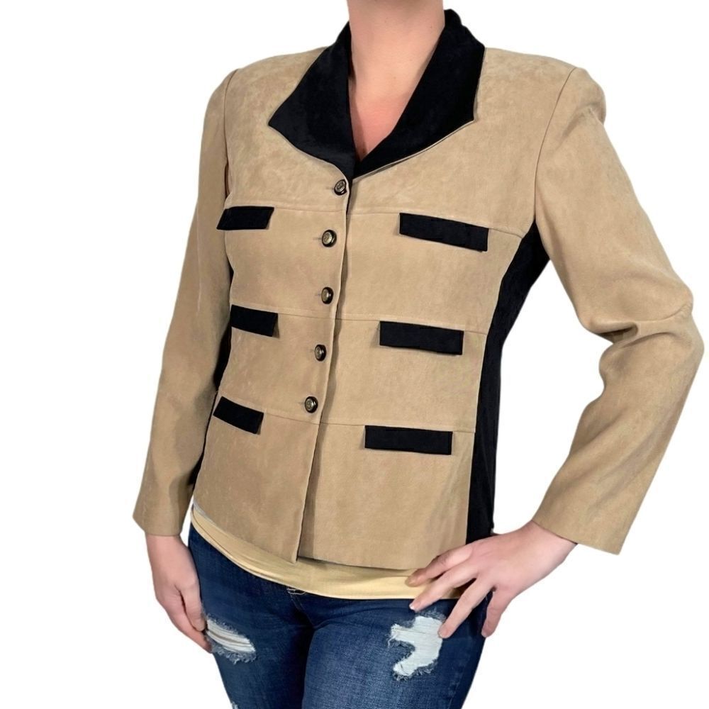 Kari's Place Women's Suit Coat Size 10P